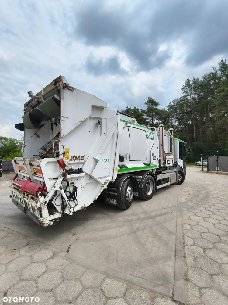 Mercedes-Benz Econic - 3