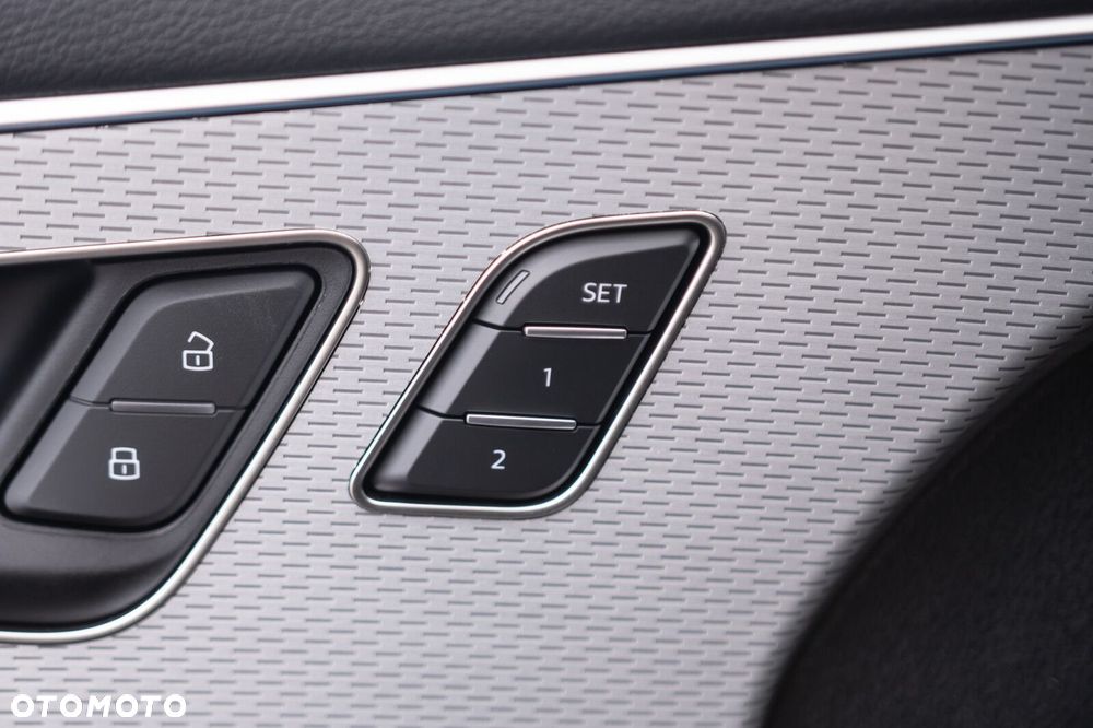 Audi Q8 TFSI e PHEV 360 kW Quattro Tiptronic - 19