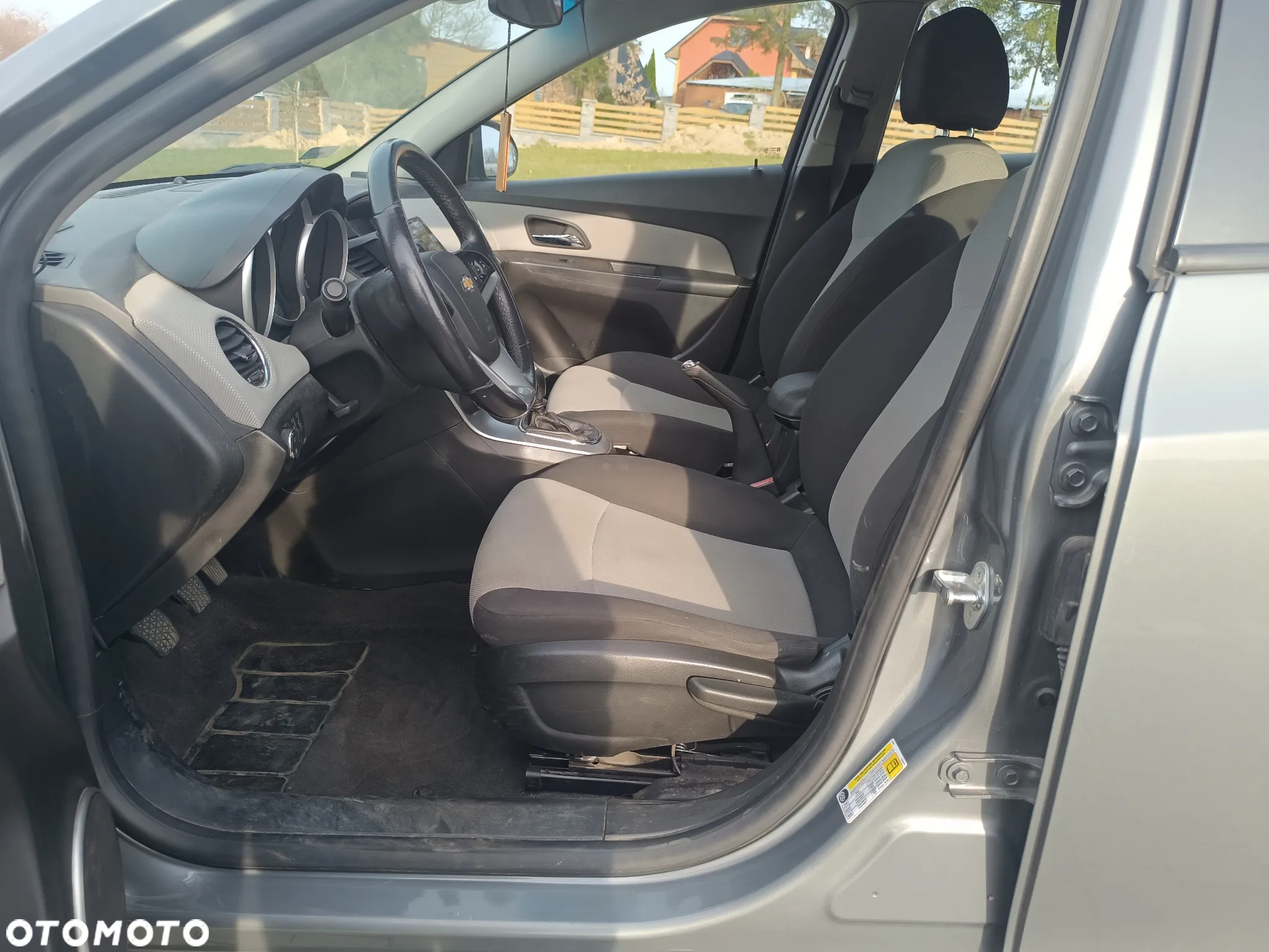 Chevrolet Cruze 2.0 D LT+ - 17