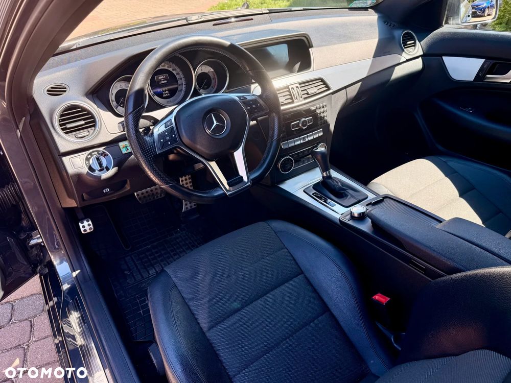 Mercedes-Benz Klasa C 250 CDI BlueEff Sport - 16