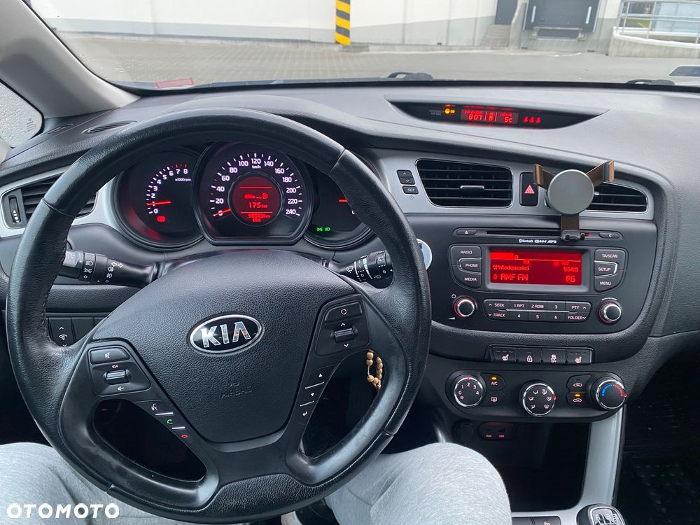Kia ProCeed 1.6 GDI M - 33