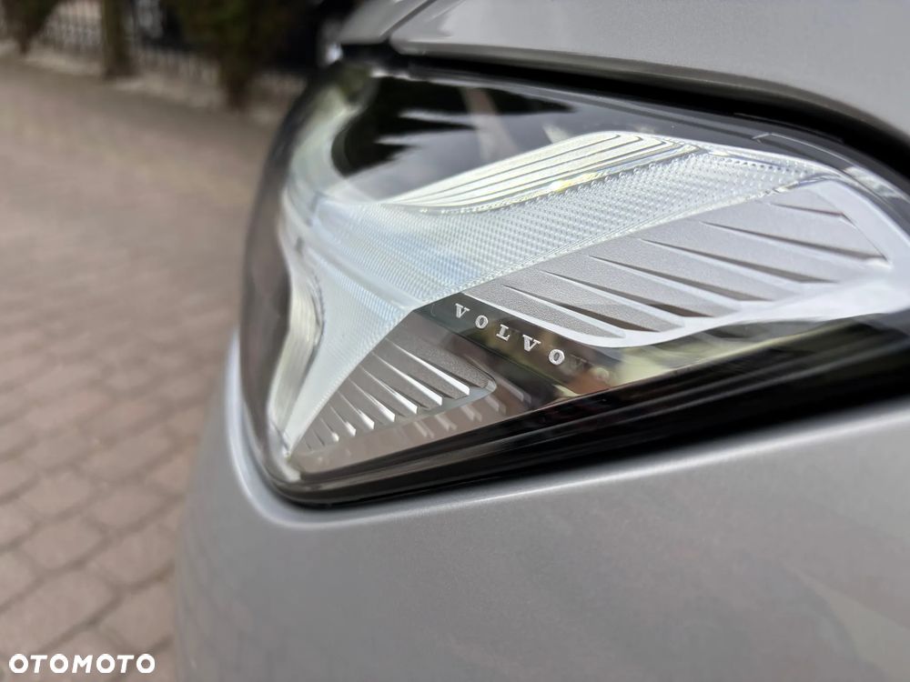 Volvo XC 60 B5 D AWD Geartronic Inscription - 21