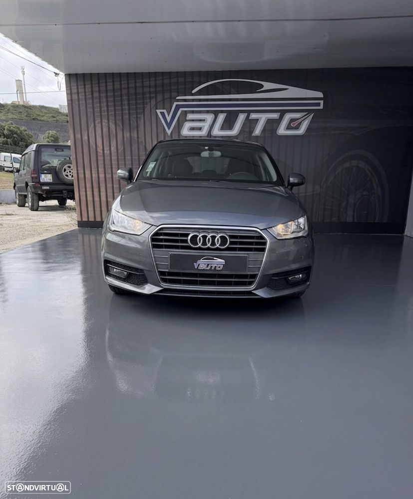 Audi A1 Sportback 1.6 TDI S-line - 8