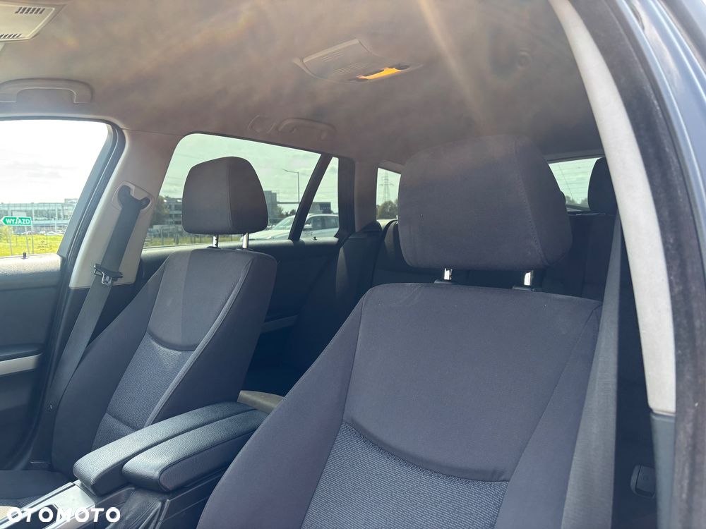 BMW Seria 3 - 12