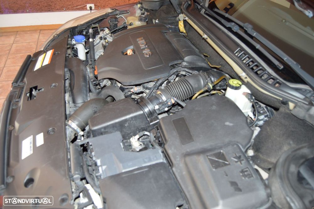 Peugeot 508 RXH 2.0 HDi Hybrid4 2-Tronic - 17
