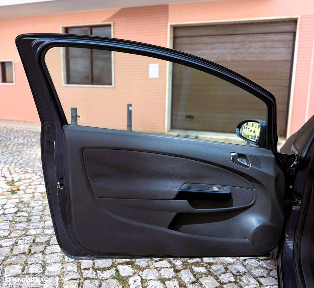 Opel Corsa 1.2 - 7