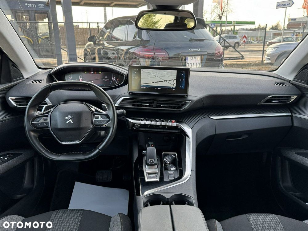 Peugeot 5008 - 17