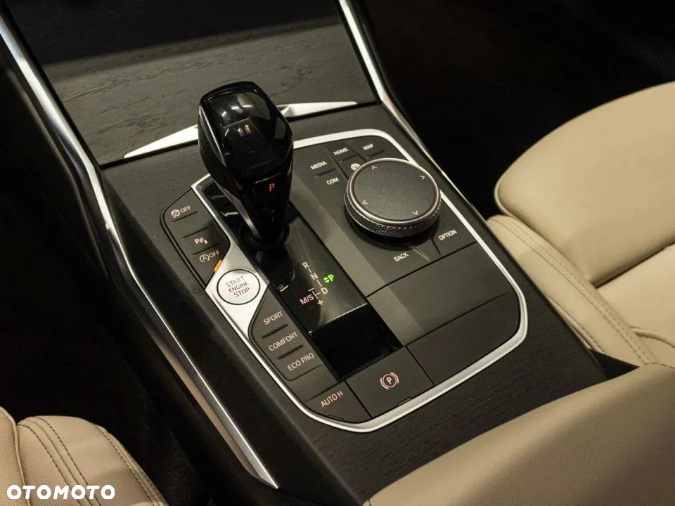 BMW Seria 3 - 12