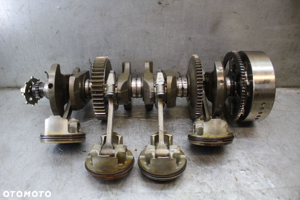 Yamaha FJR 1300 06 12r wał korbowy tłoki tłok magneto