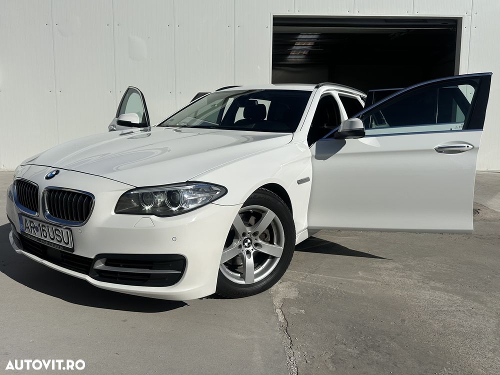 BMW Seria 5 520d xDrive AT - 9