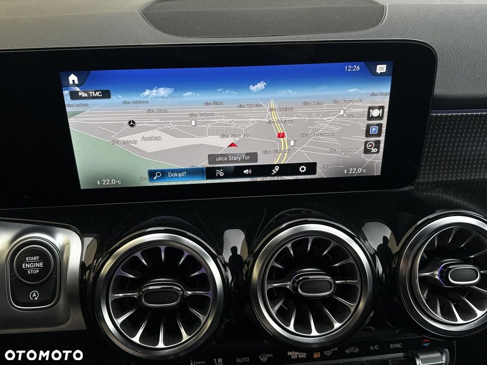 Mercedes-Benz GLB - 21