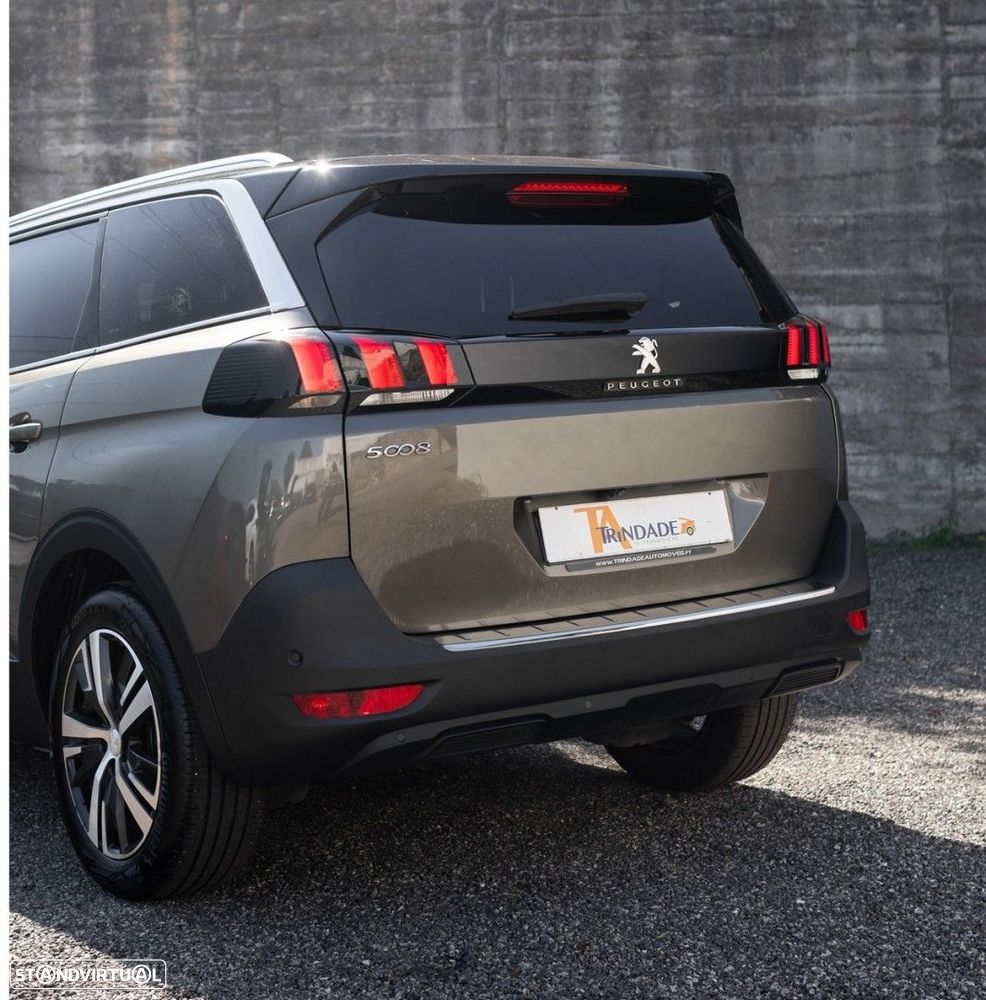 Peugeot 5008 1.2 PureTech Allure EAT6 - 16