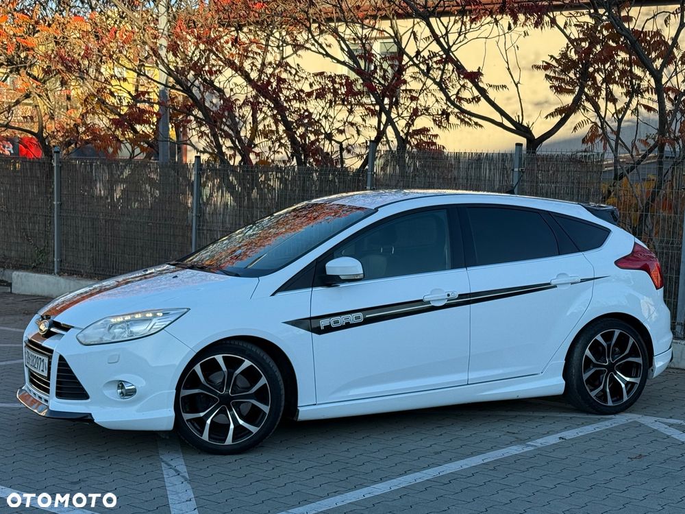 Ford Focus 1.6 EcoBoost Start-Stopp-System Titanium - 3