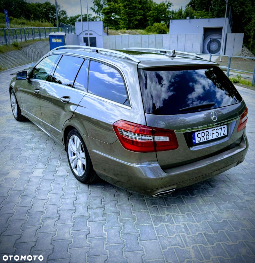 Mercedes-Benz Klasa E 250 CDI 4-Matic BlueEff - 4
