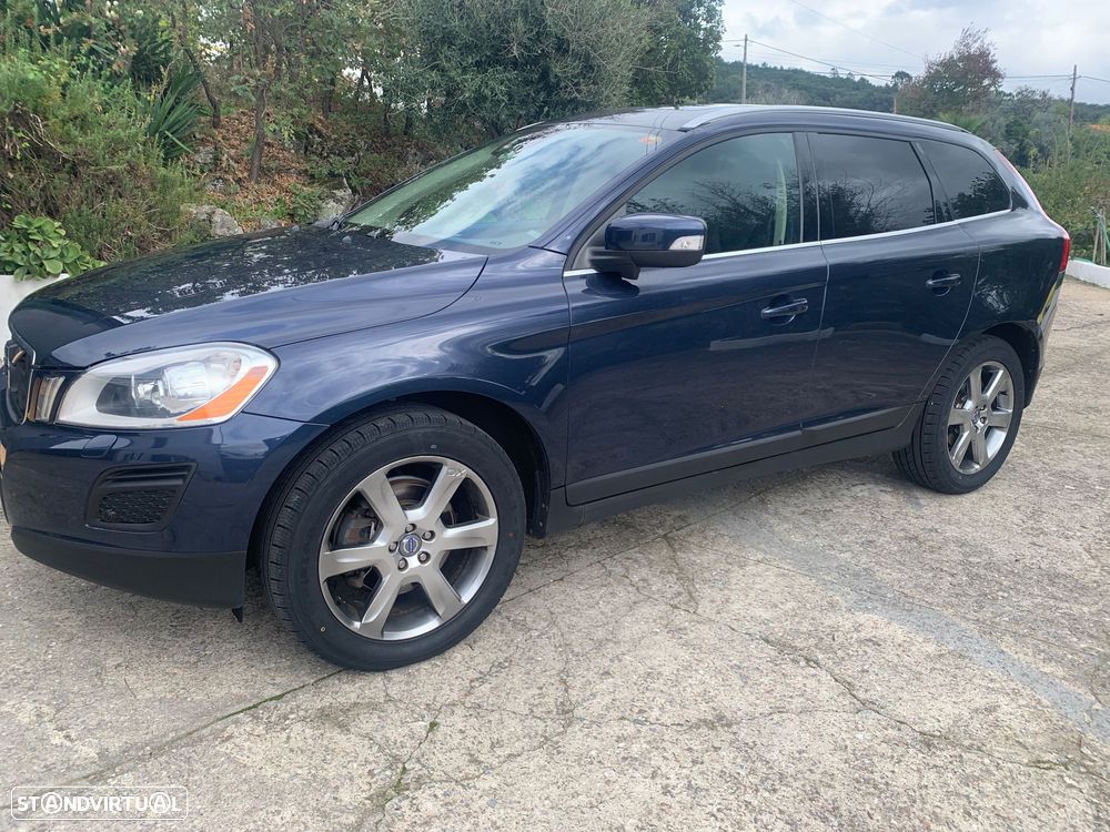 Volvo XC 60 D5 AWD Aut. Momentum - 1