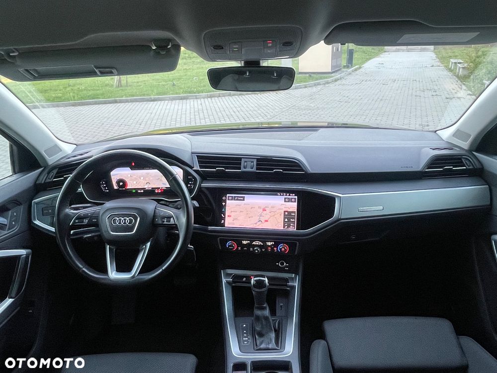 Audi Q3 - 23