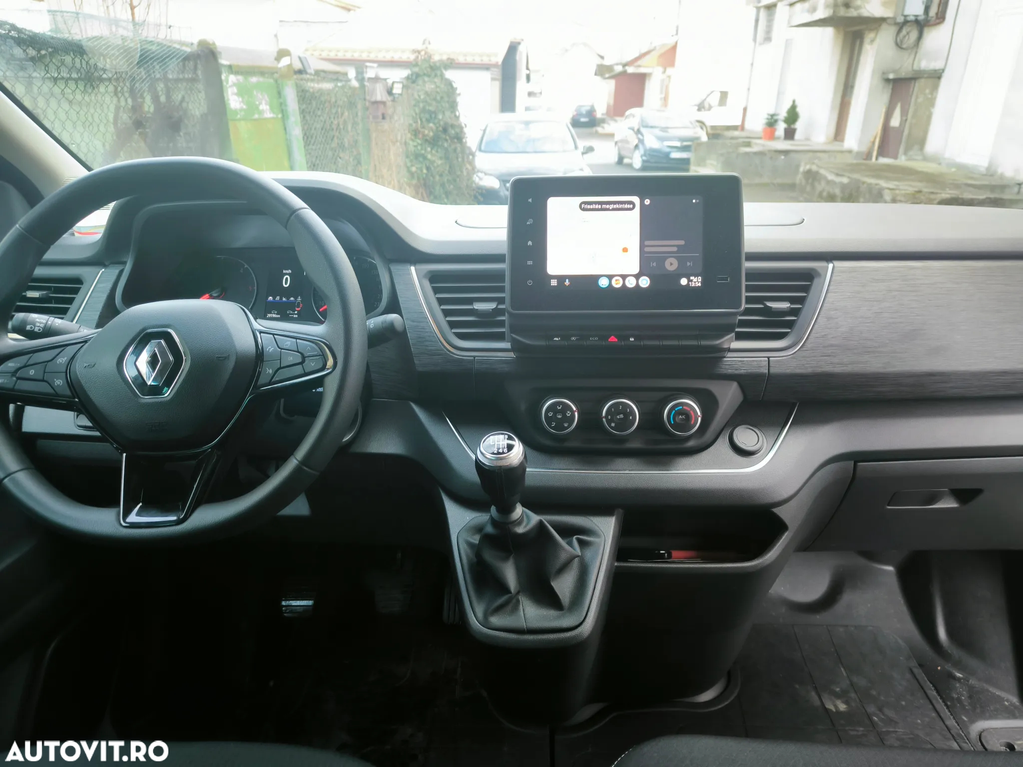 Renault Trafic Combi 2.0 Blue dCi 150 S&S L2 8+1 Zen - 10