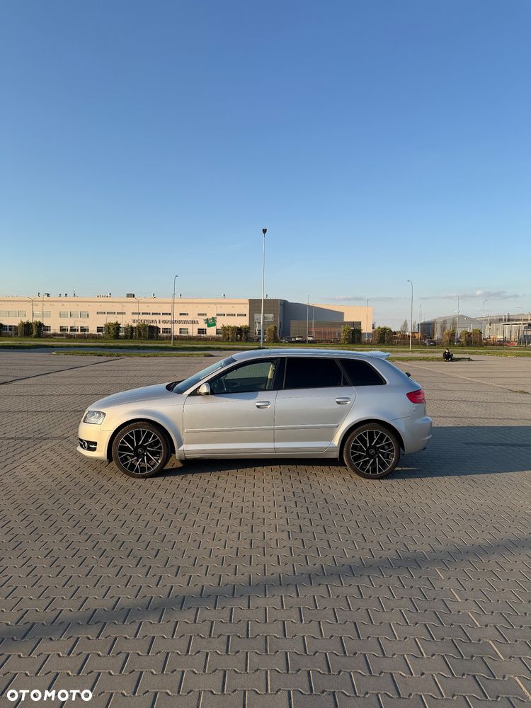 Audi A3 Sportback 2.0 TDI Ambiente - 6