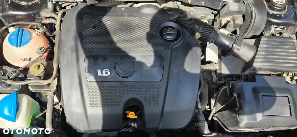 Skoda Octavia 1.6 IMPULS EDITION - 19