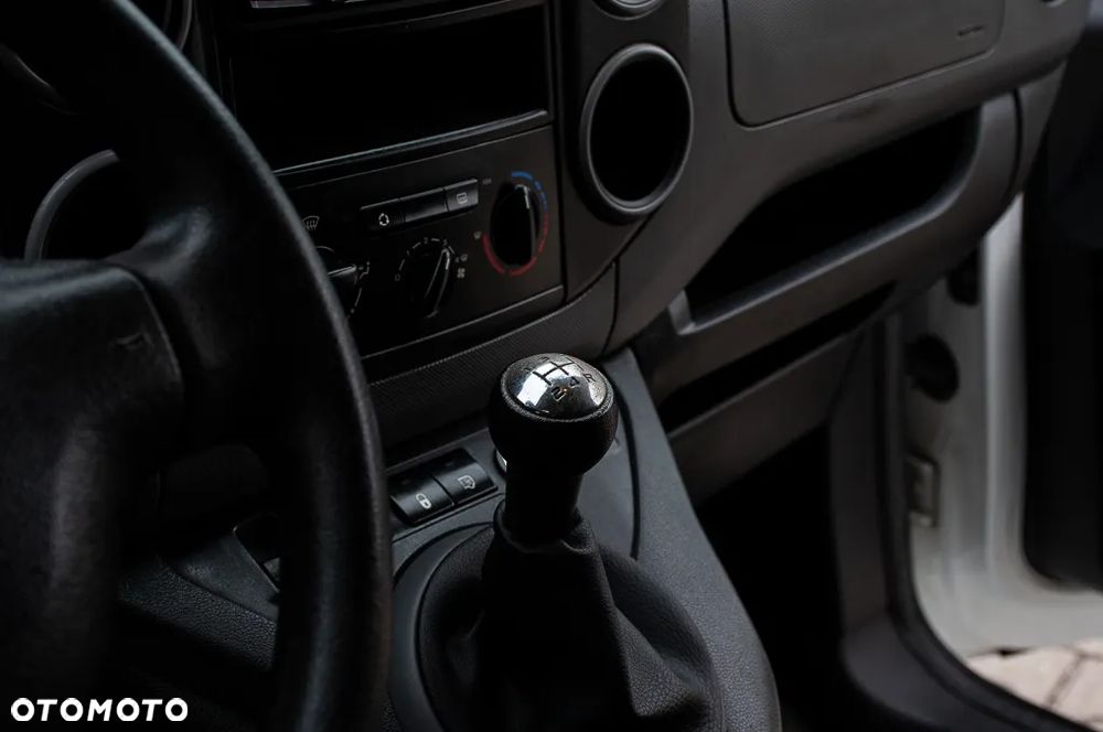 Citroën BERLINGO - 37