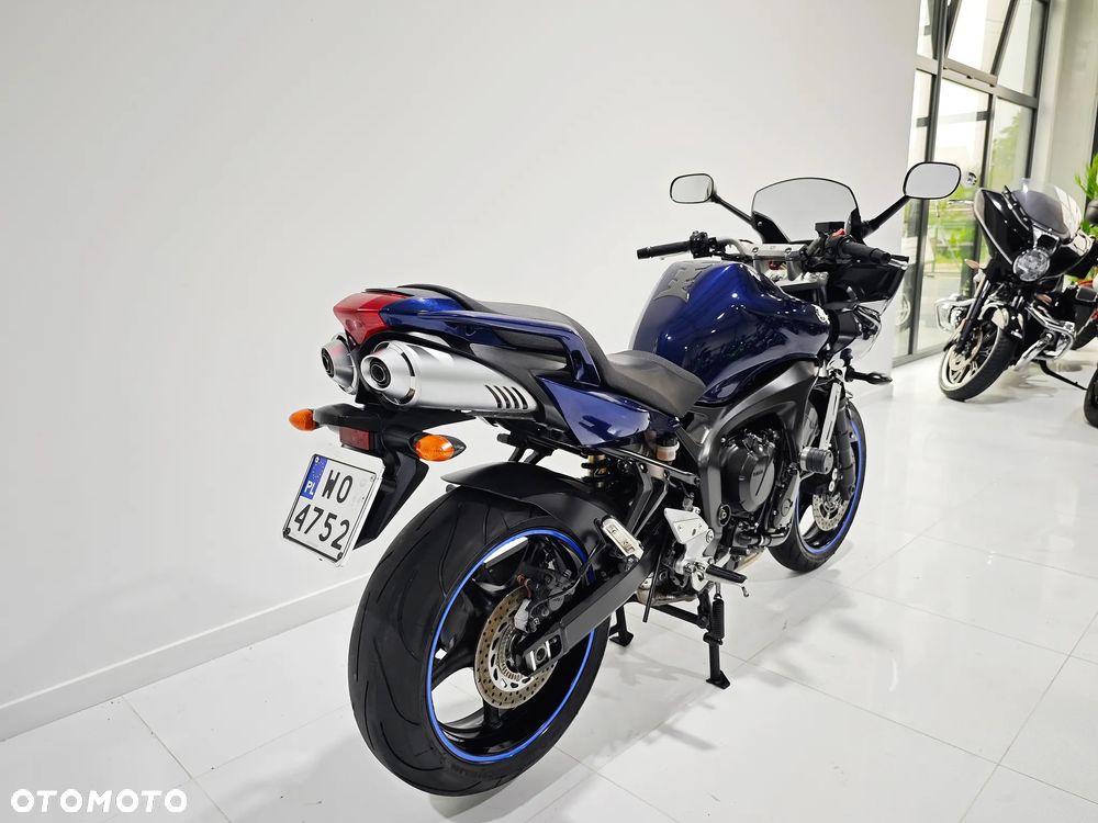 Yamaha FZ - 10