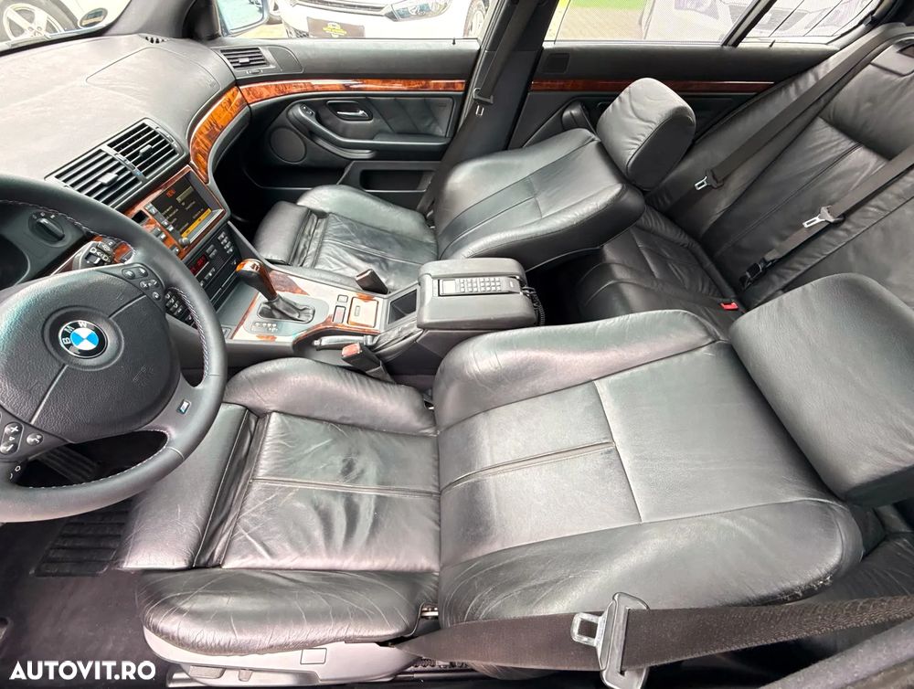 BMW Seria 5 535iA - 15