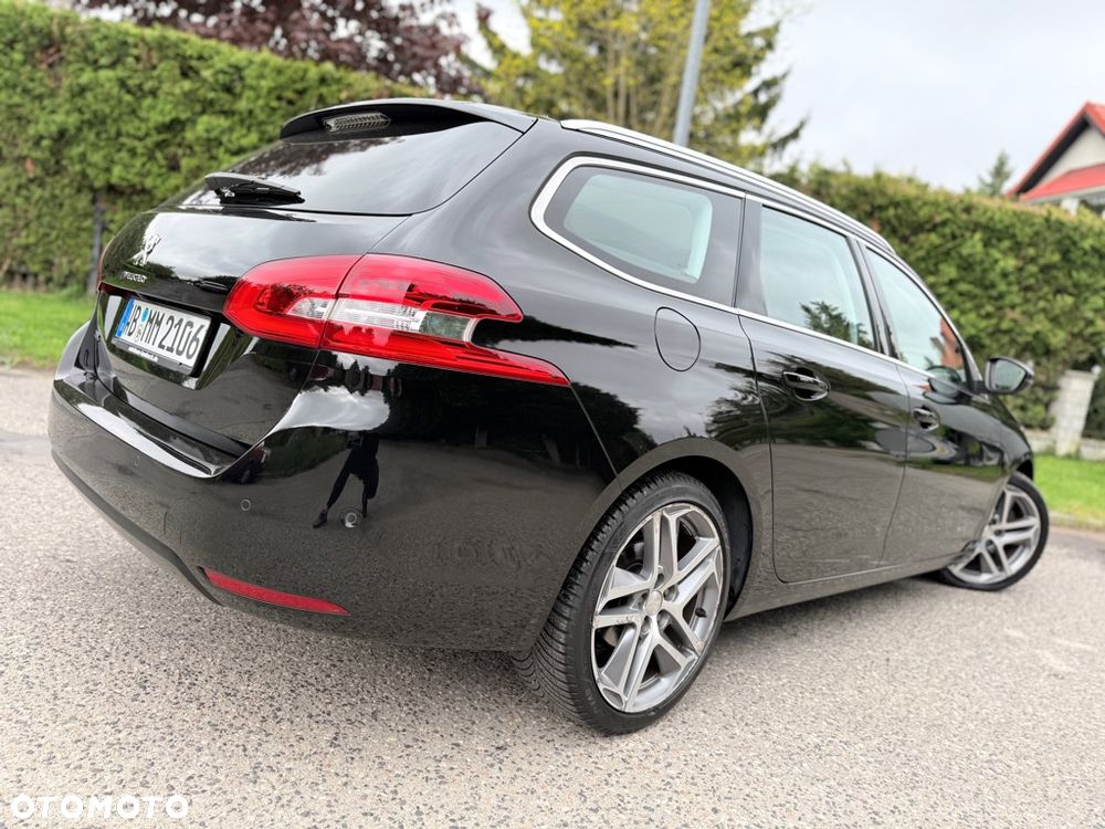 Peugeot 308 BlueHDi 150 EAT6 Stop & Start Allure - 4