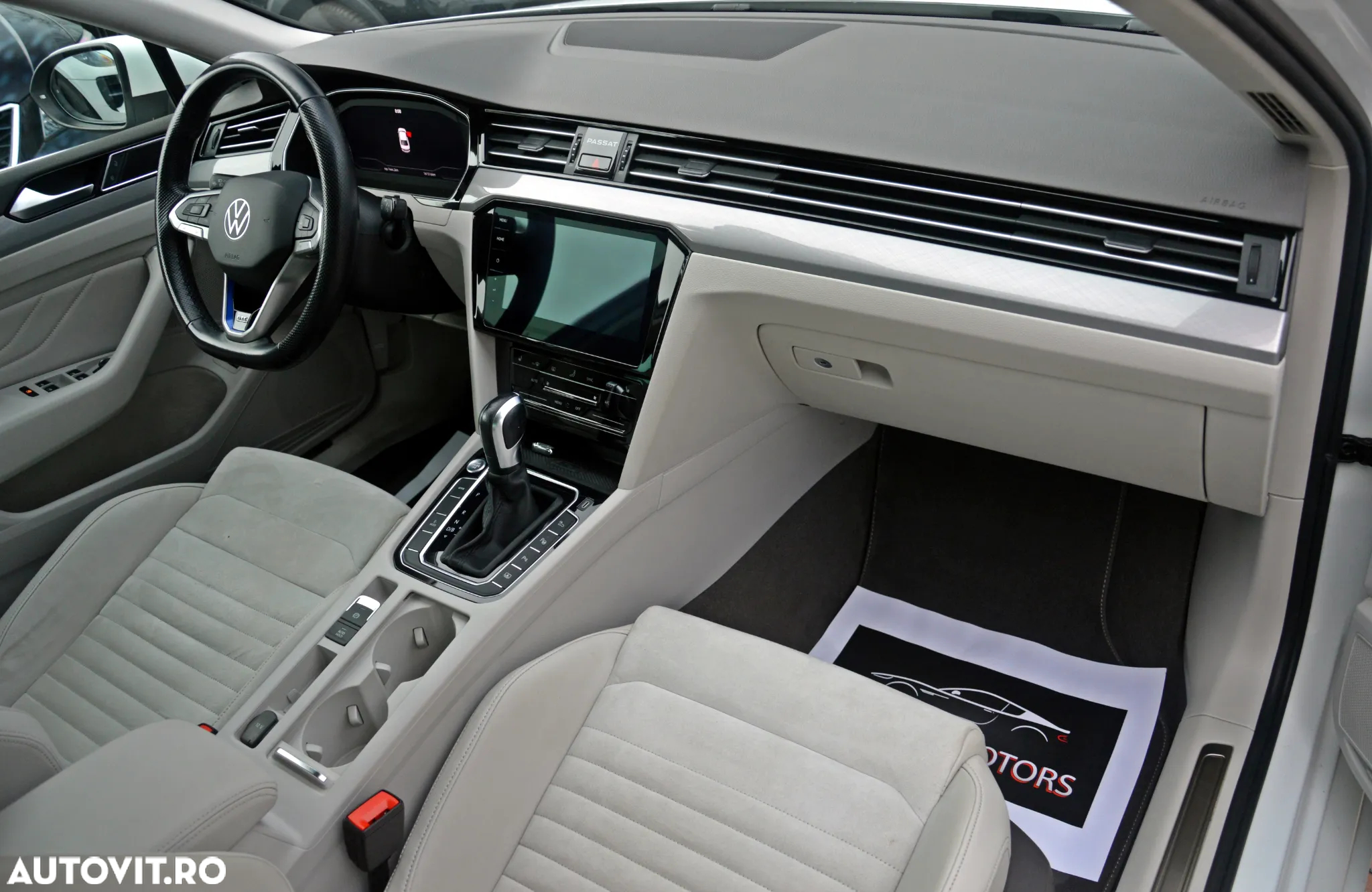 Volkswagen Passat 1.4 TSI Plug-In-Hybrid DSG GTE - 27