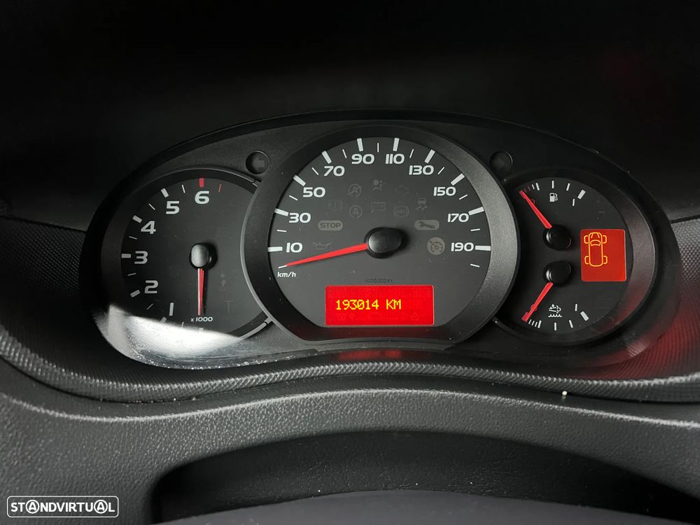 Renault Master 2.3 Dci SS C.Dupla 130 cv 7 Lug AC - 3