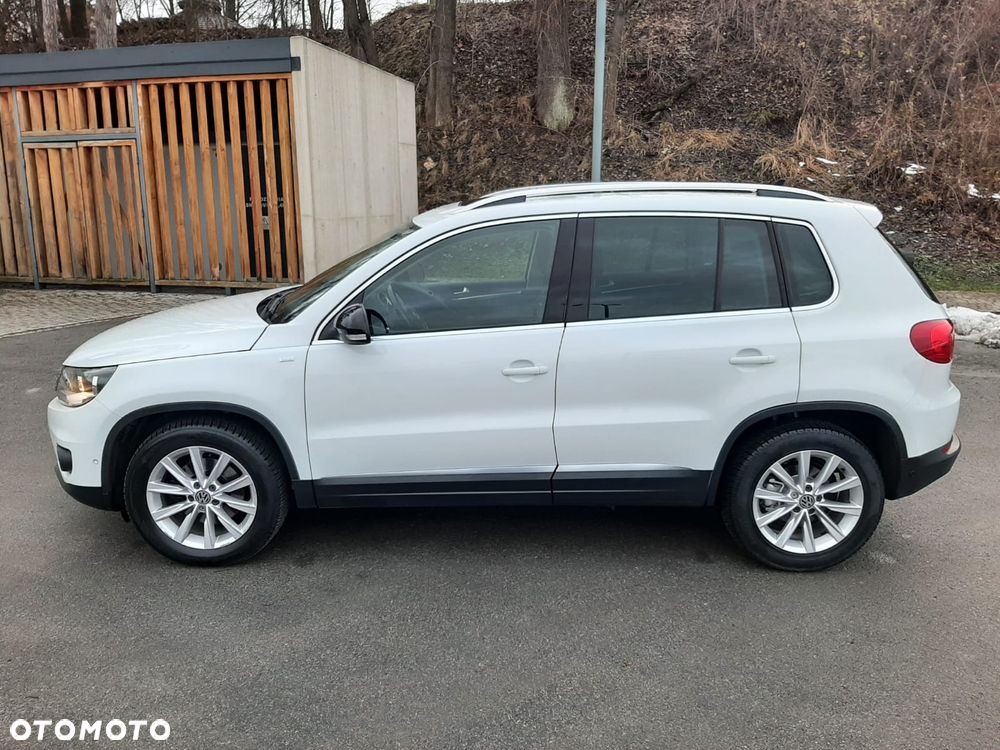 Volkswagen Tiguan 2.0 TDI DPF BlueMotion Technology Cup Sport & Style - 4