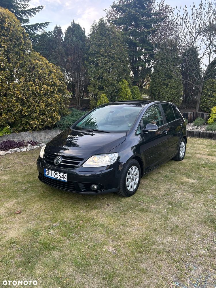 Volkswagen Golf Plus 1.9 TDI DPF Comfortline BlueMotion - 1