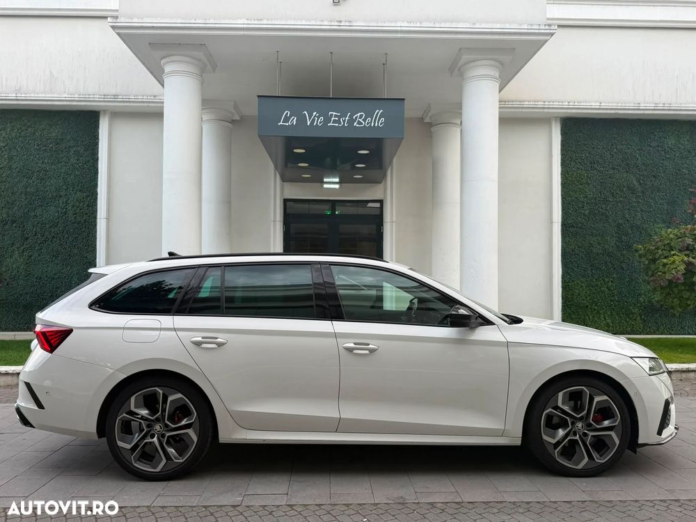 Skoda Octavia 2.0 TDI DSG RS Plus - 34