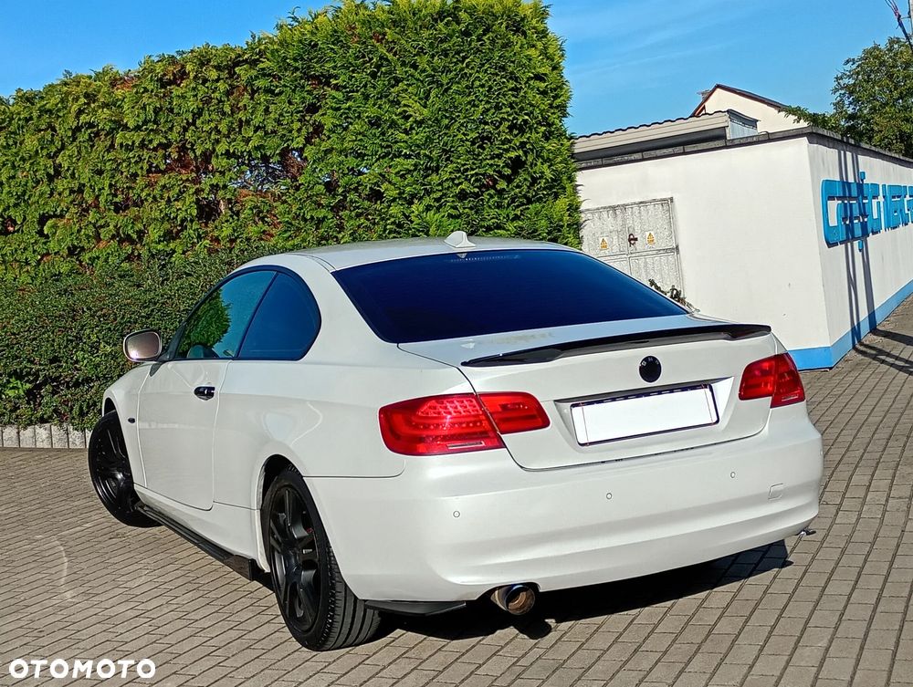 BMW Seria 3 - 16