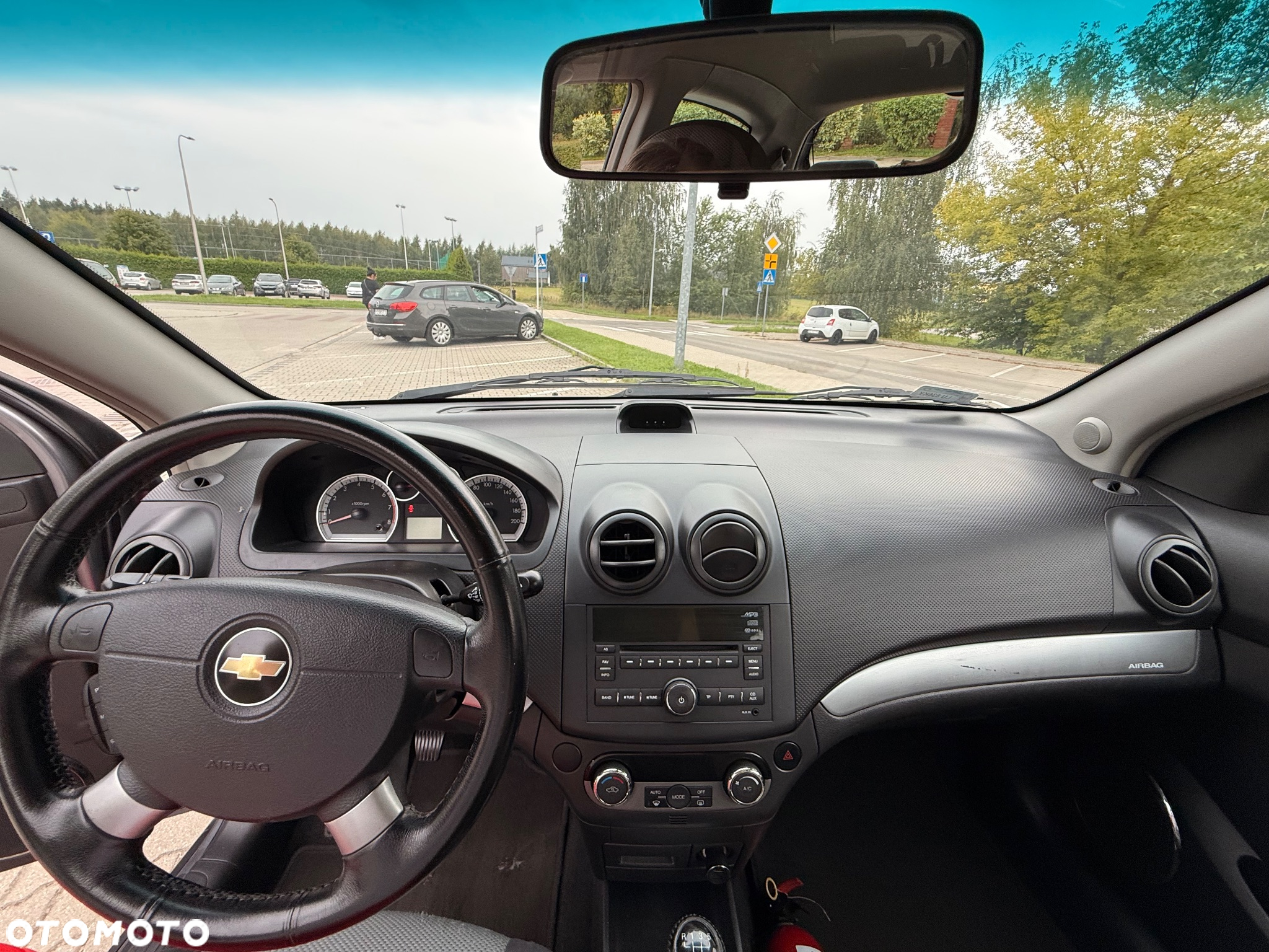 Chevrolet Aveo - 11