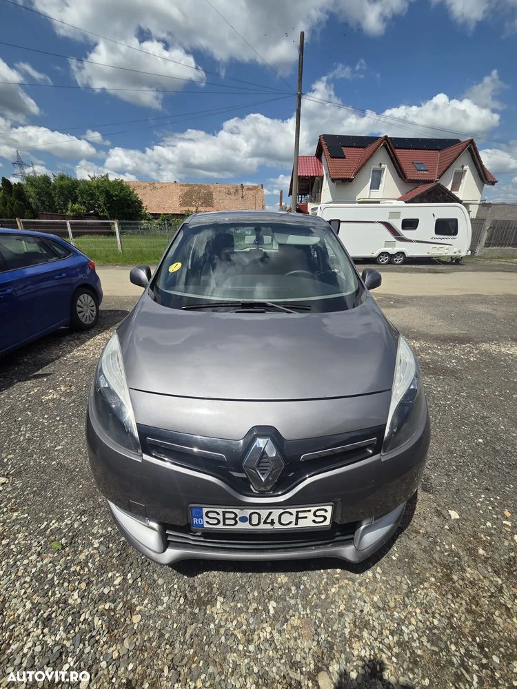 Renault Scenic 1.5 dCi Privilege - 1
