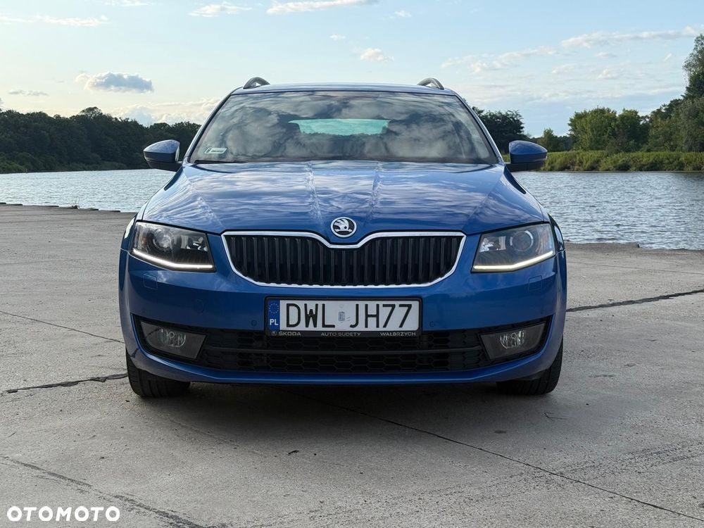 Skoda Octavia 1.6 TDI Ambition DSG - 6