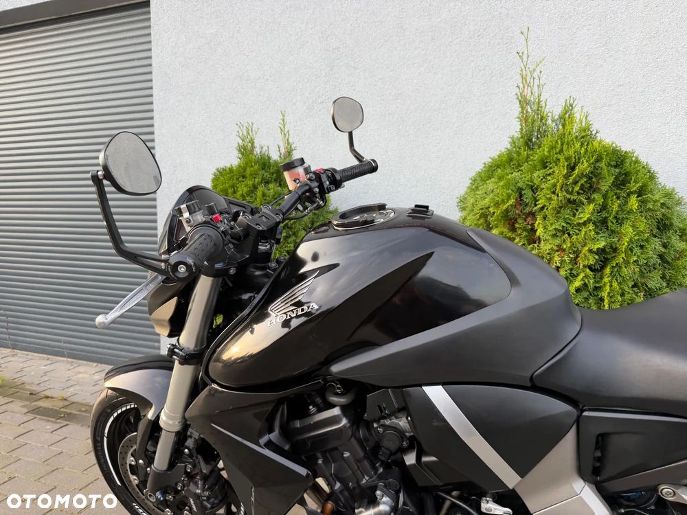 Honda CB - 31