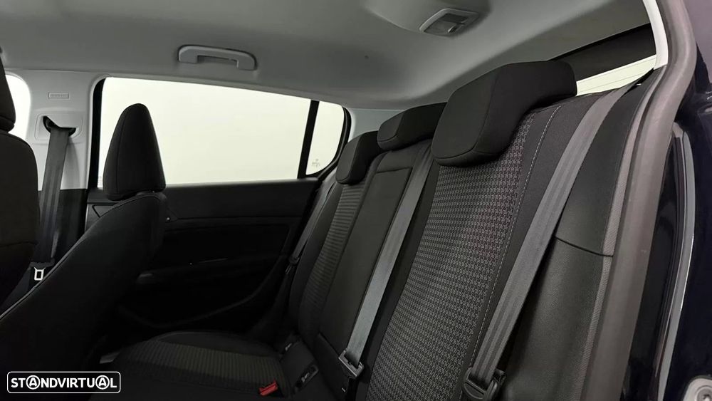 Peugeot 308 1.5 BlueHDi Style EAT8 - 18