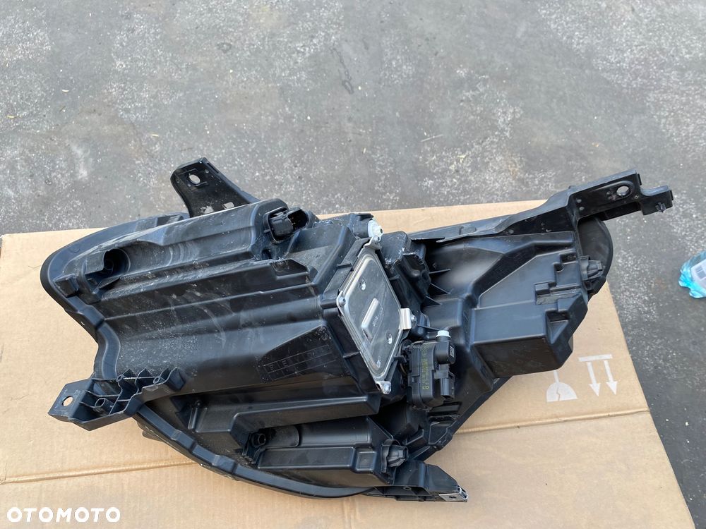 RENAULT CAPTUR 2 II  2022r 2 sztuki Kompletna LAMPA PRZEDNIA PRAWA LEW REFLEKTOR PRAWY lewy PRZÓD FULL LED  LEDOWY  EUROPA FULLLED lampy przednie reflektory 260104900R 260601693R Wwa - 12