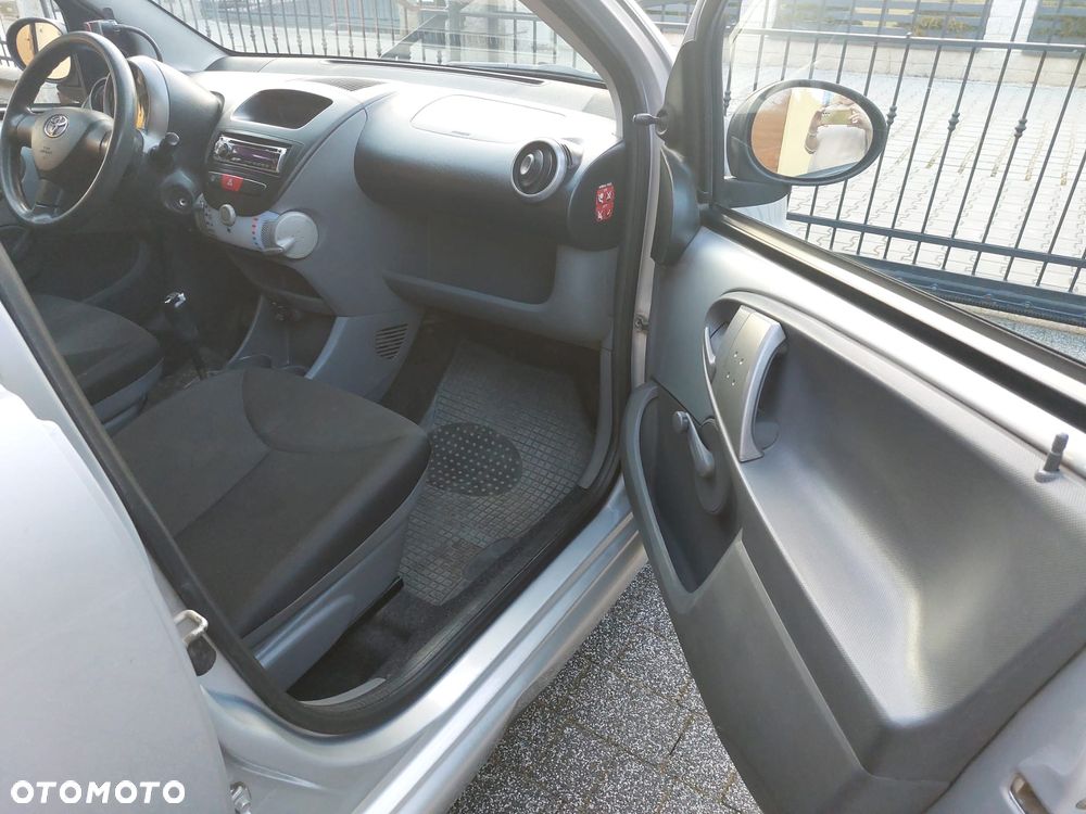 Toyota Aygo 1.0 VVT-i Terra - 10