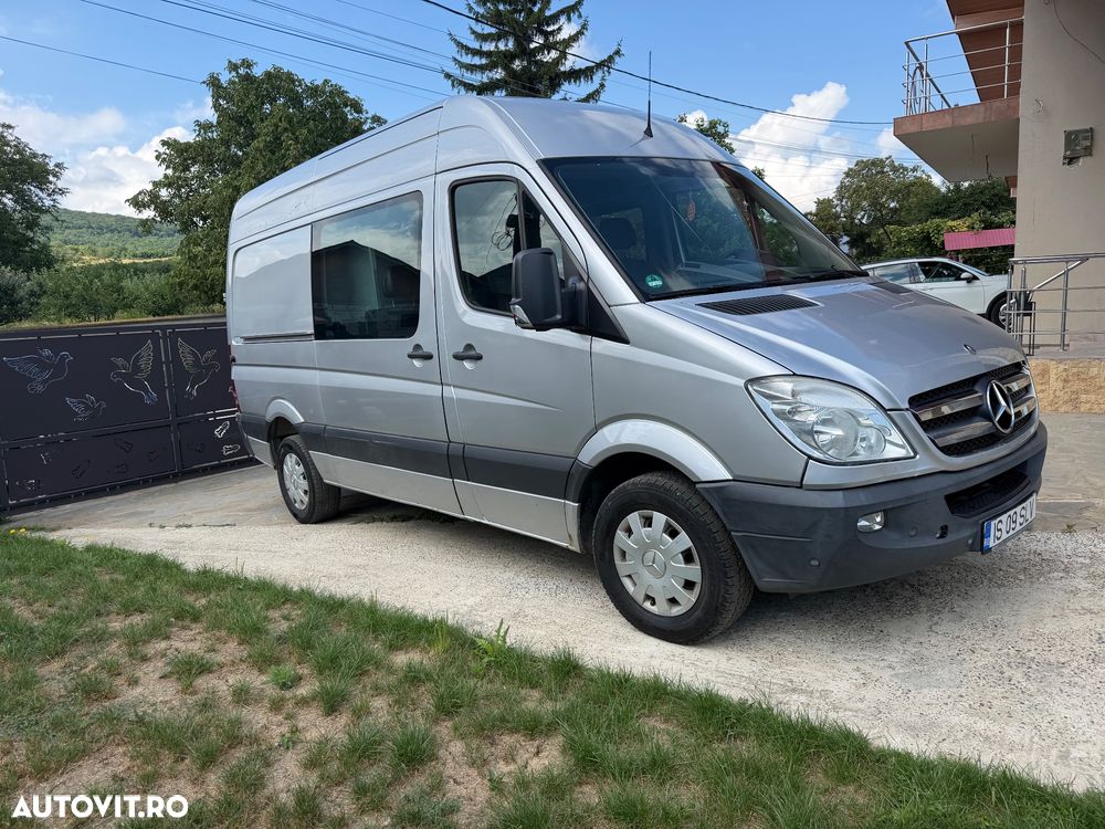 Mercedes-Benz Sprinter - 2