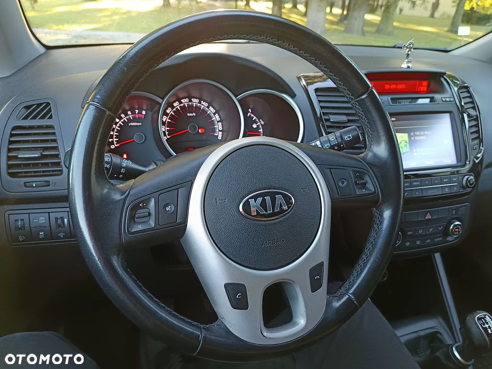 Kia Venga 1.4 Business Line - 29