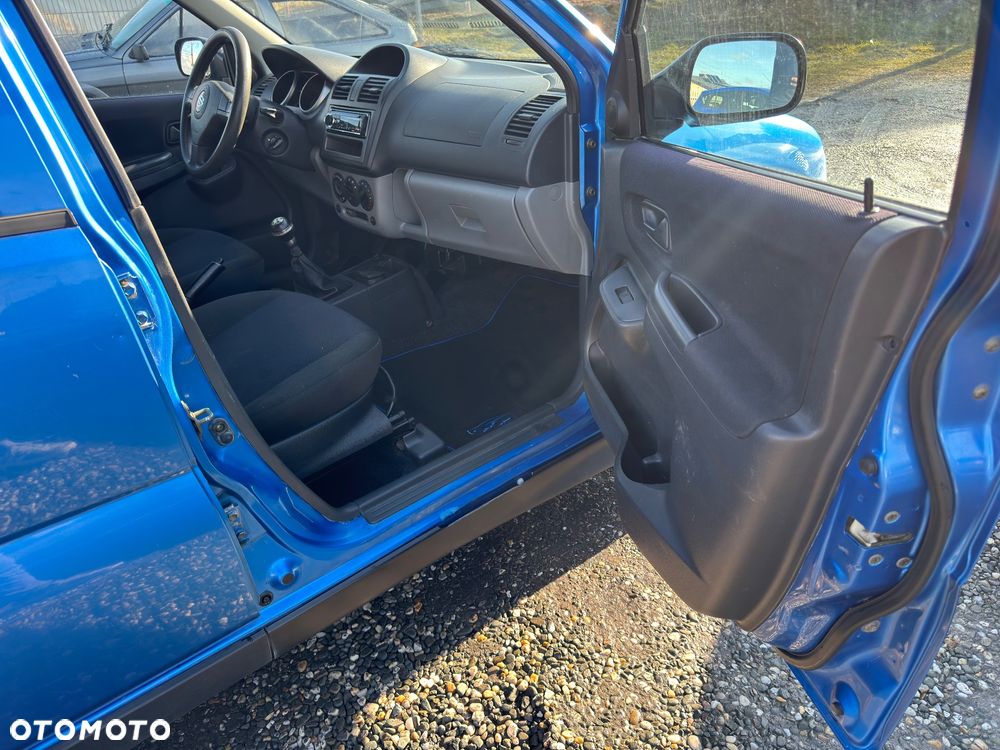 Suzuki Ignis 1.5 Four Grip Club 4 Seasons - 23