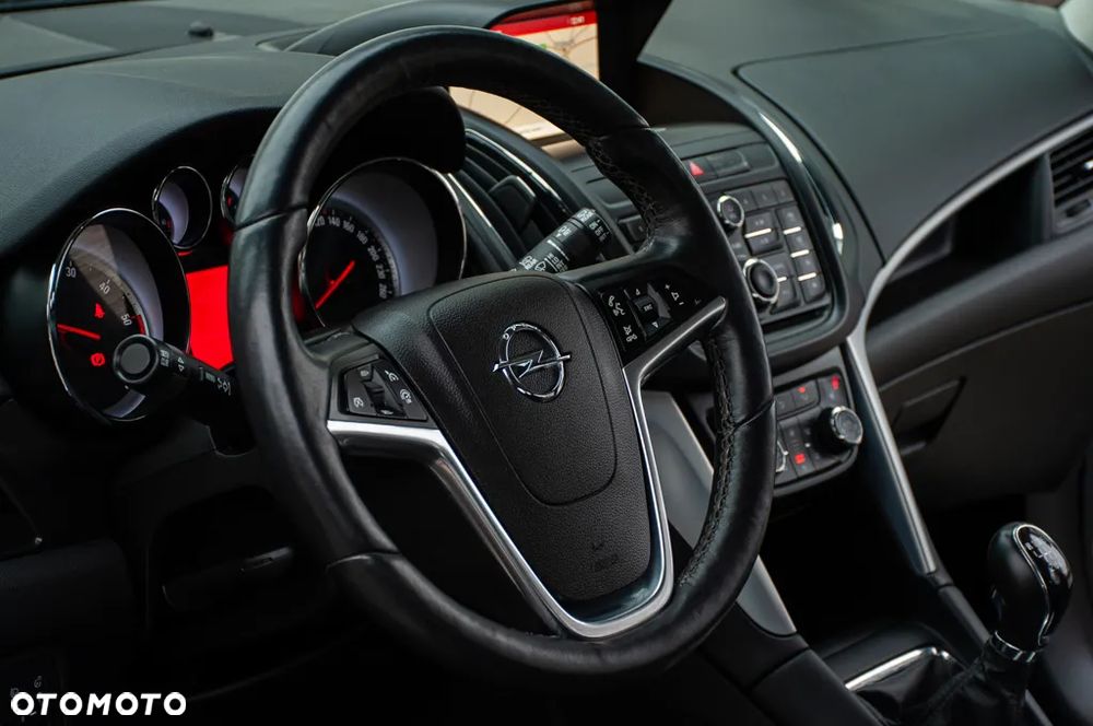 Opel Zafira Tourer 2.0 CDTI ecoFLEX Start/Stop Innovation - 34