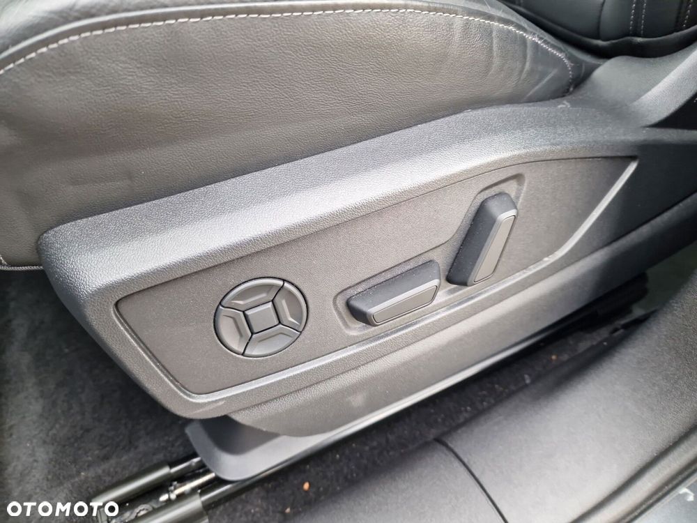 Audi Q5 40 TDI mHEV Quattro S tronic - 28