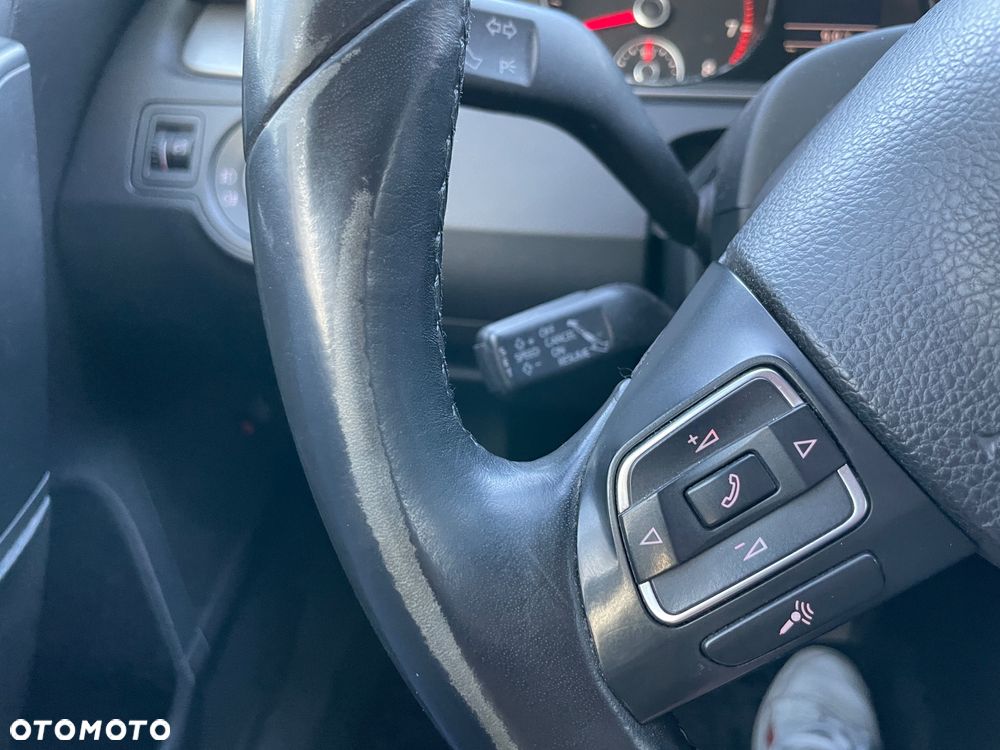 Volkswagen Passat 1.8 TSI Comfortline - 15