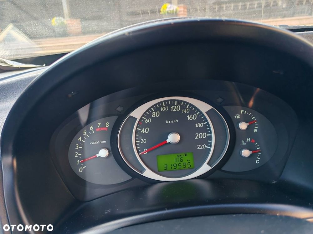Hyundai Tucson 2.0 Active / Style - 10