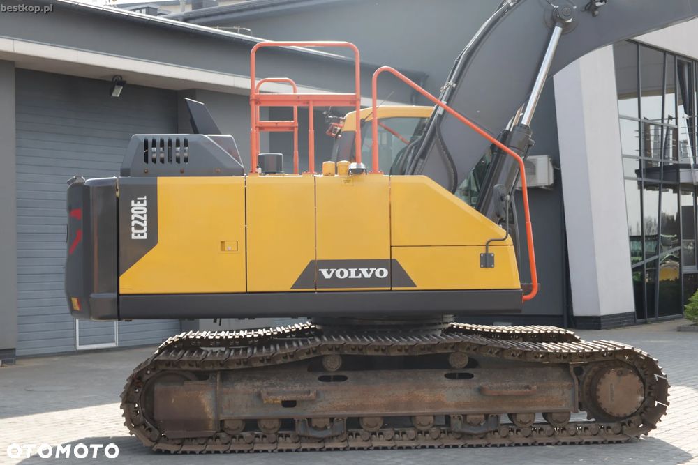 Volvo EC220EL - 11