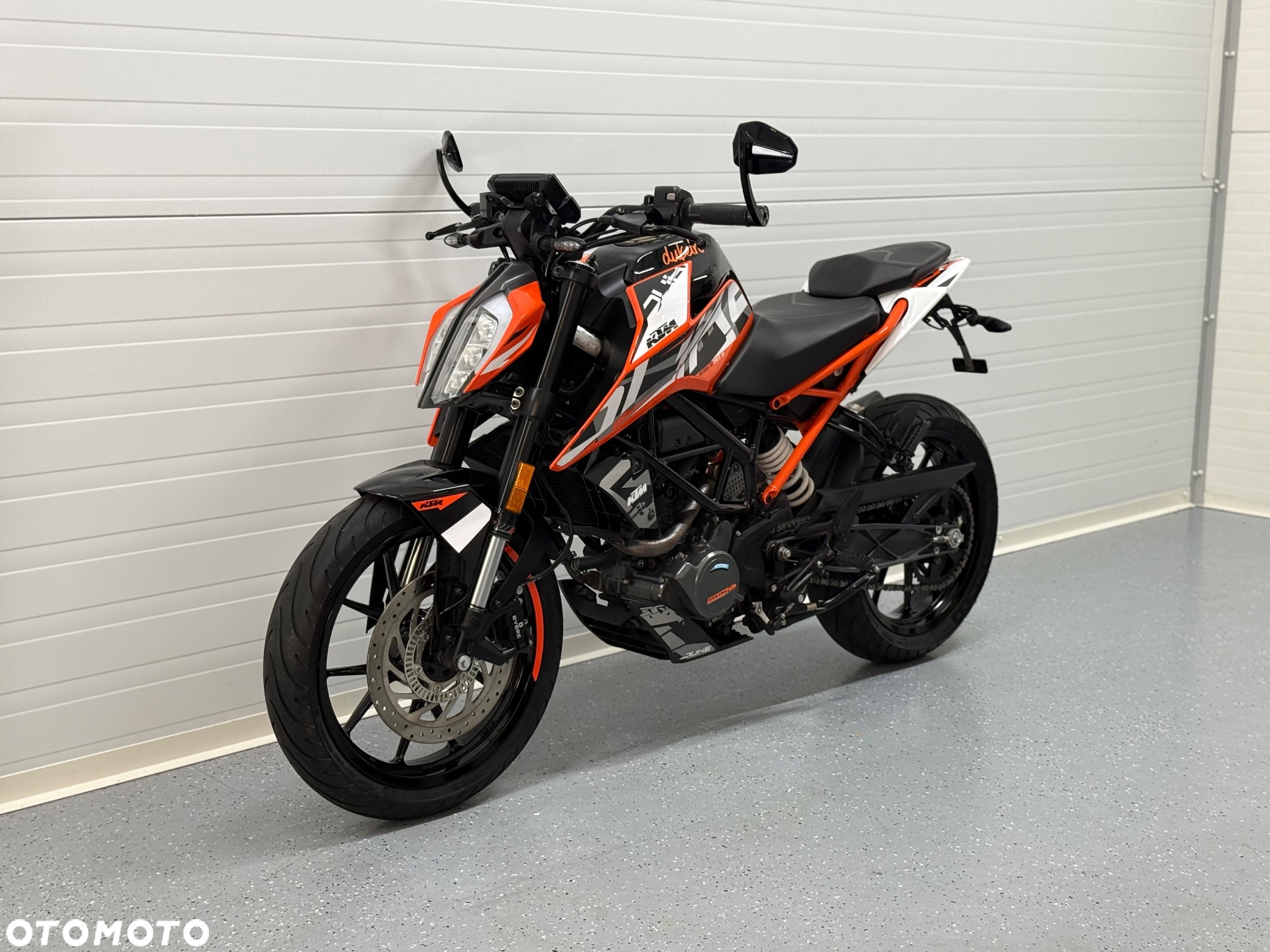 KTM Duke - 12