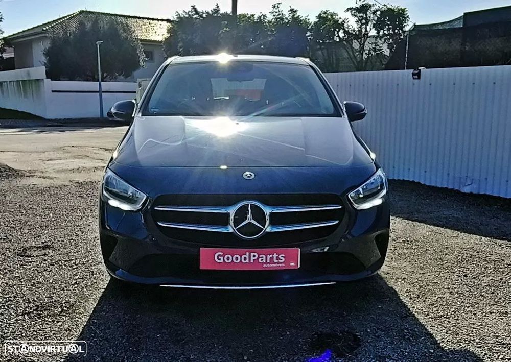 Mercedes-Benz B 250 e 8G-DCT Style - 11